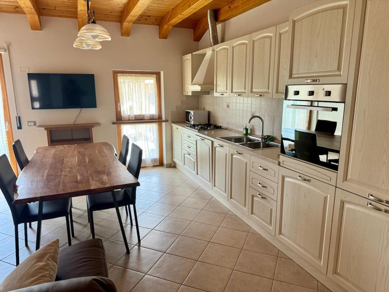 Apartamento Ai Fol 6 - Stazione E Centro Feltre Exterior foto