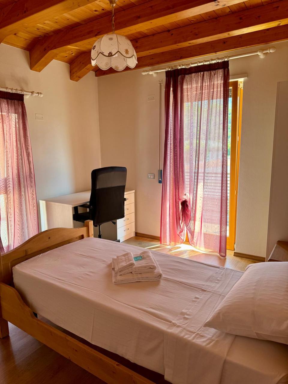 Apartamento Ai Fol 6 - Stazione E Centro Feltre Exterior foto